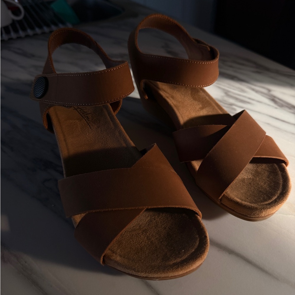 Leather wedges - Picture 2 of 7